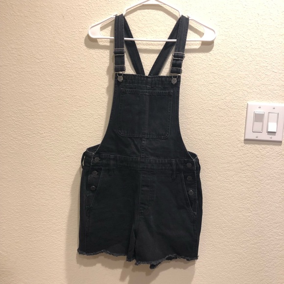 adirondack short overalls in washed black
